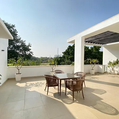 Karma Lakelands Golf Resort & Residences-2